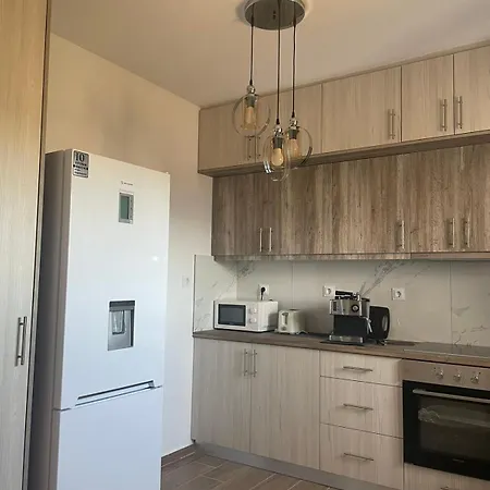 Paraschos Kardamaina Lägenhet *