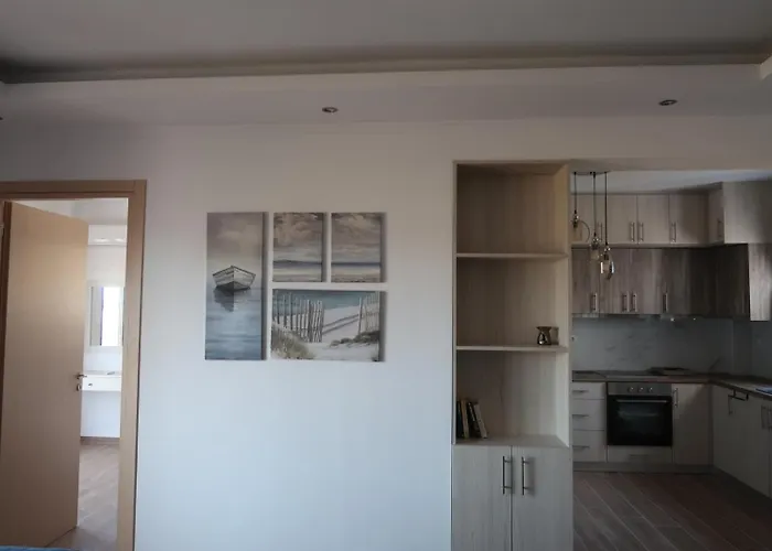 Paraschos Kardamaina * Kardamena (Kos)