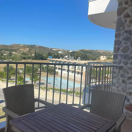 Διαμέρισμα Paraschos Kardamaina *